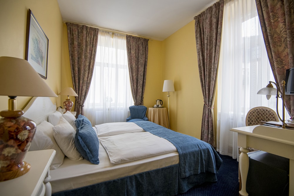 Standard Double Room - Photo 1