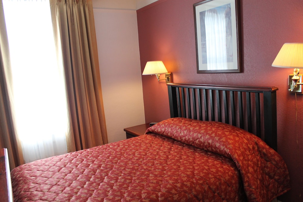 Standard Room, 1 Double Bed photo 2