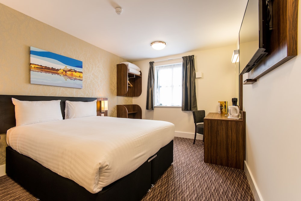 Double or Twin Room - Photo 5