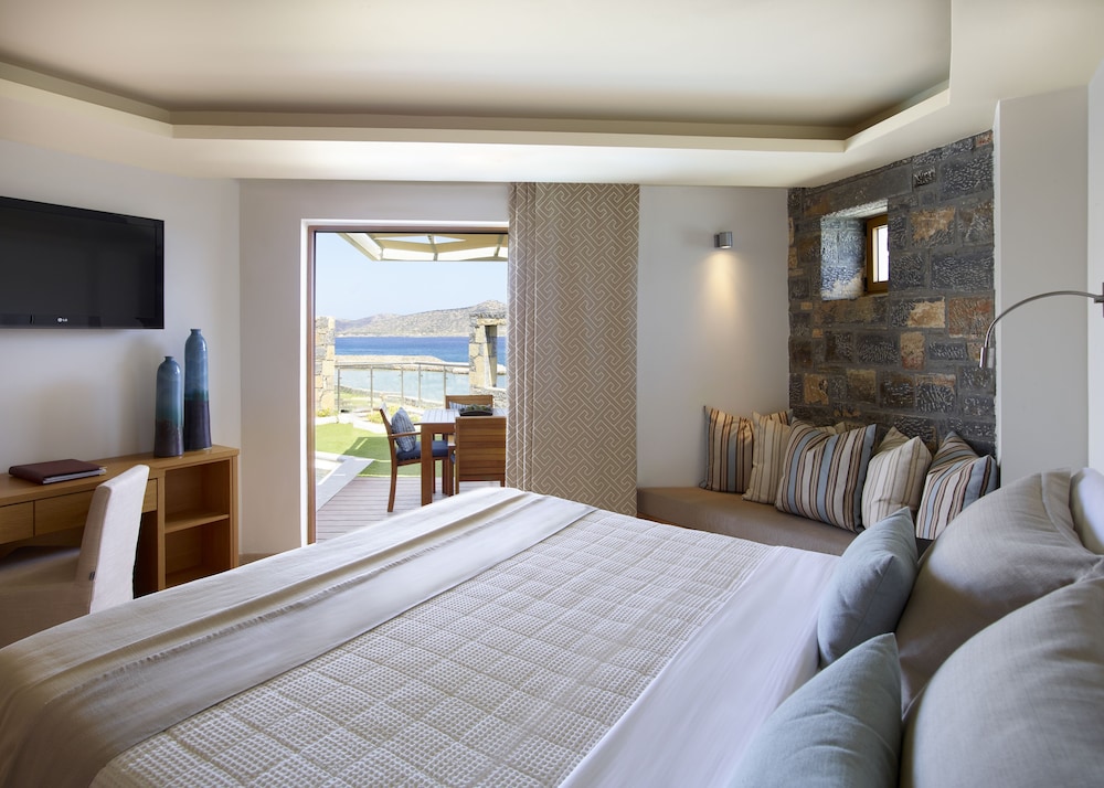 "Gramvousa" Two Double & Two Single Bedroom with Private Pool 200 m2 photo 1