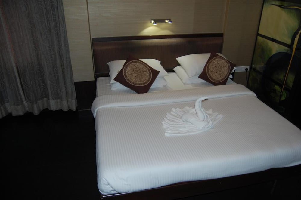 Deluxe Double Room - Photo 4