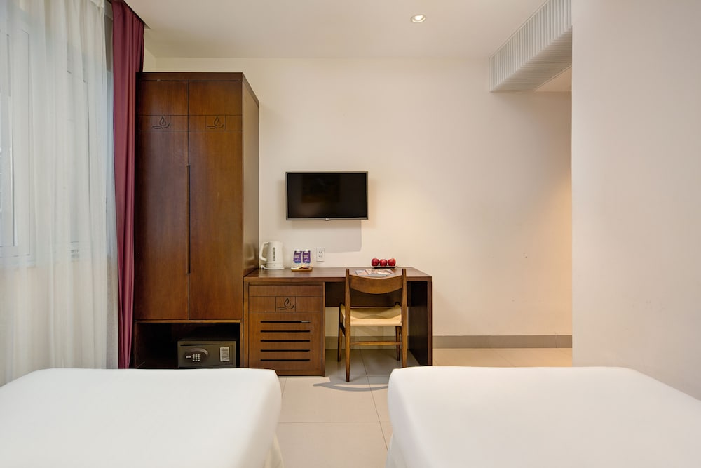 Standard Double or Twin Room, Accessible, Private Bathroom photo 3