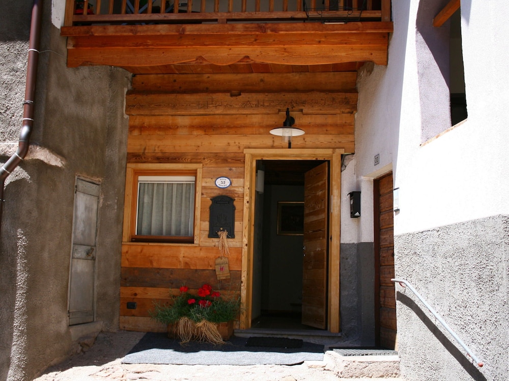 Cottage photo 2