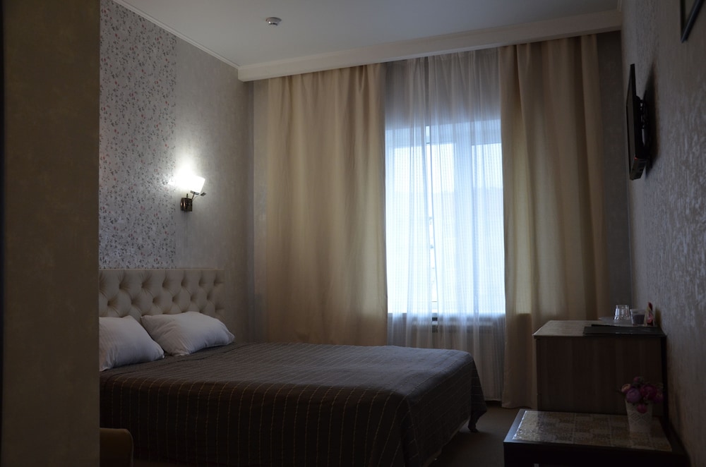 Standard Double Room, City View photo 1