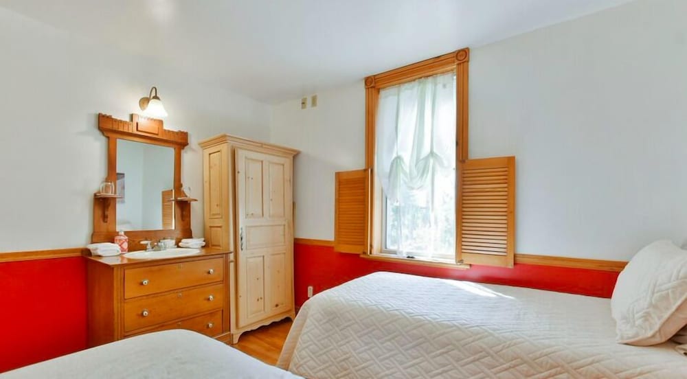 Standard Room photo 1