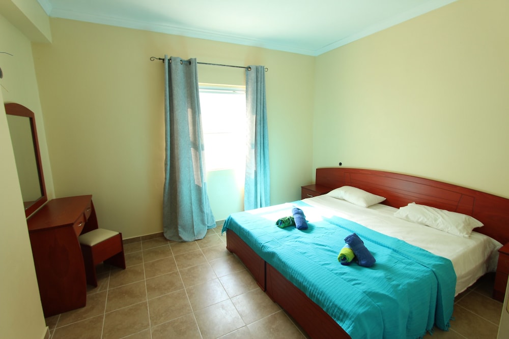 Comfort Apartment photo 1