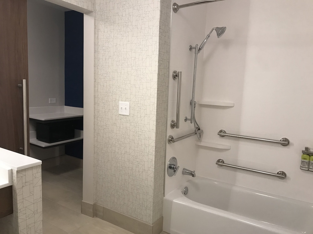 Holiday Inn Express & Suites - Phoenix - Airport North by IHG, Foto 2