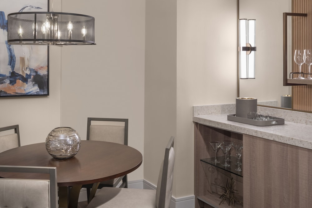 Imperial 1 Bedroom Regal Suite