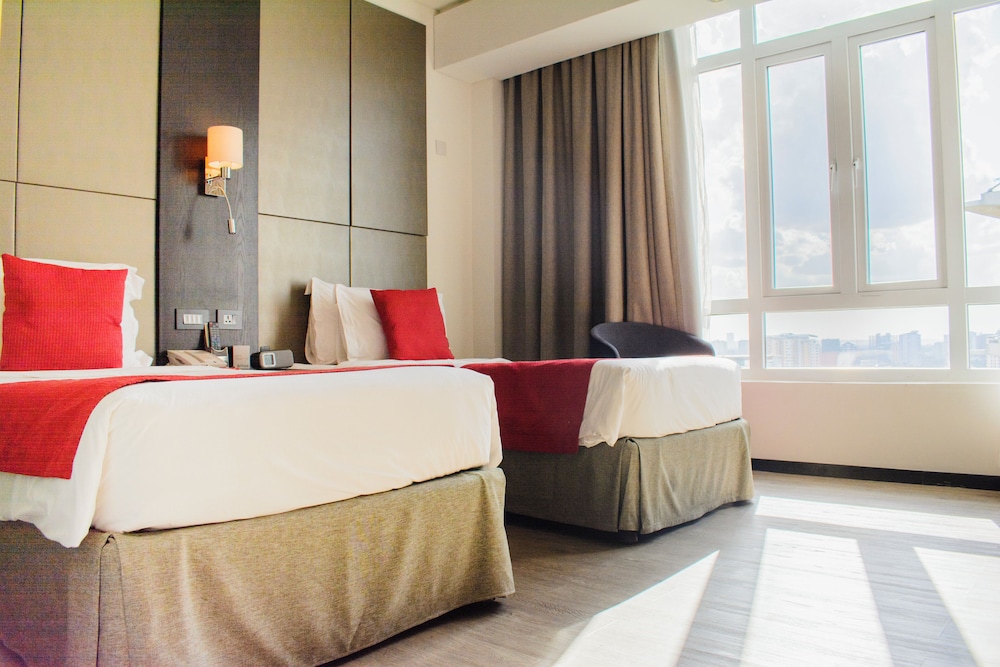Standard Twin Room, City View