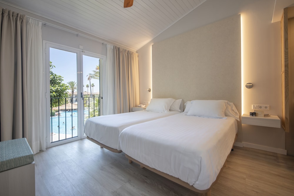 Superior Suite, Terrace (2 Adults) photo 2