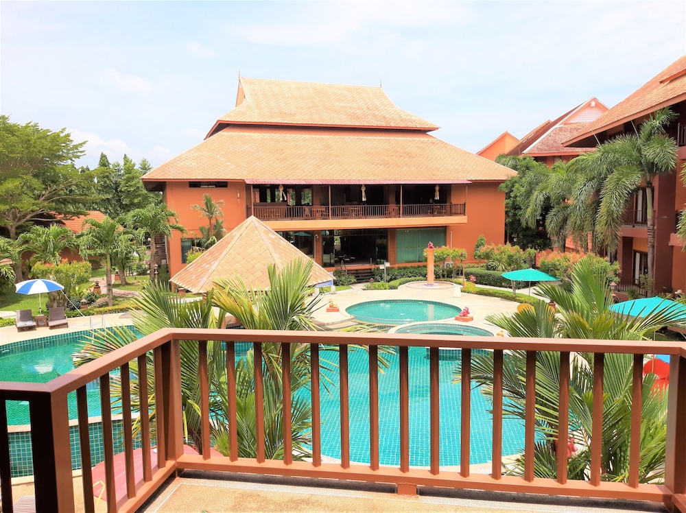 Exclusive Room, Balcony, Pool View photo 3