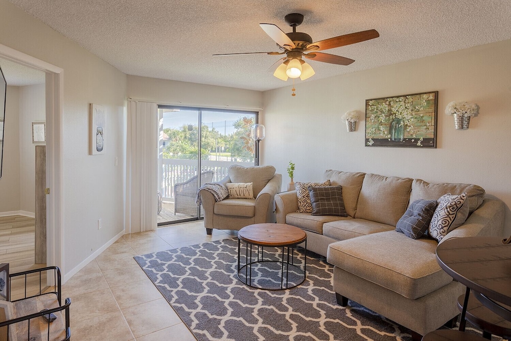 Apartment, 1 Bedroom, Balcony photo 1