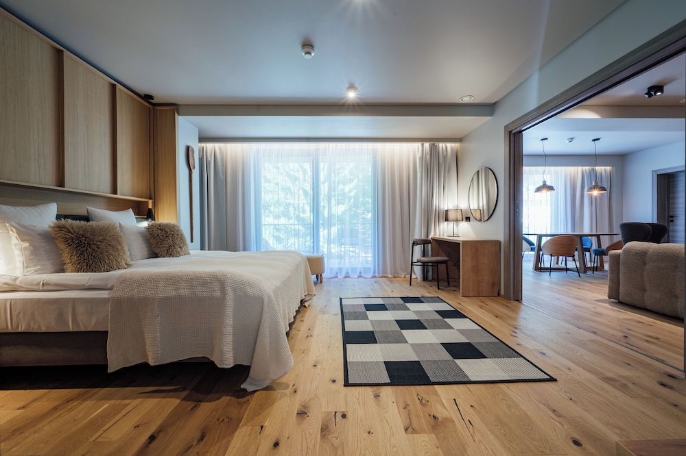 Presidential Suite, 1 Bedroom photo 2