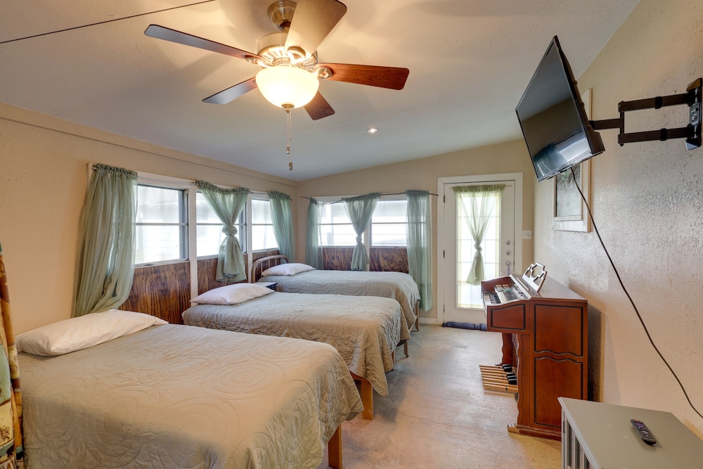 House (4 Bedrooms) photo 3