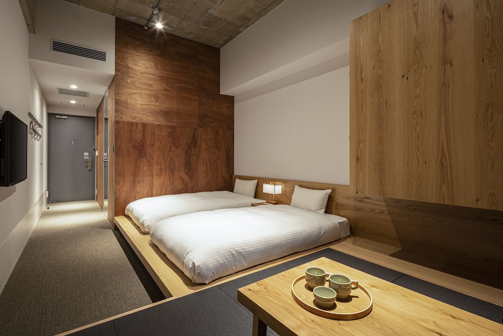 Moderate Large with Japanese-style - Photo 8