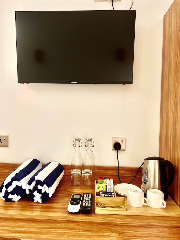 Deluxe Double Room - Photo 18