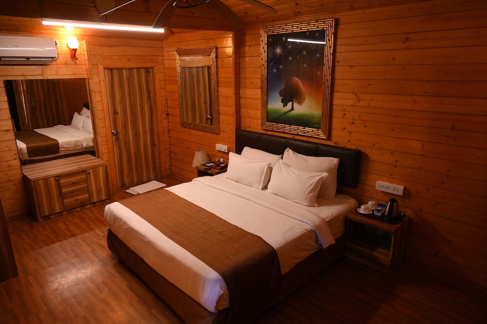 Vega Room