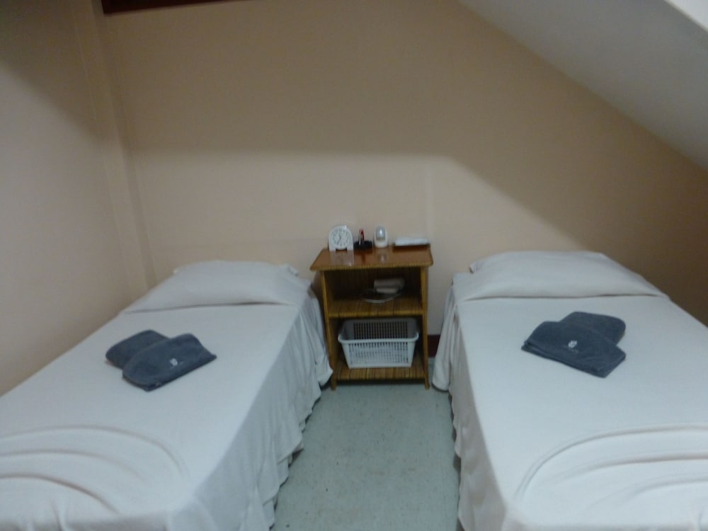 Club House Twin Room photo 2