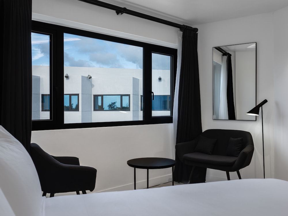Deluxe Double Room photo 3