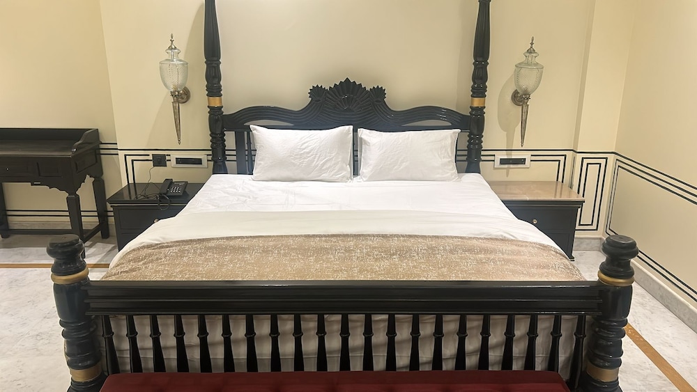 Luxury Room