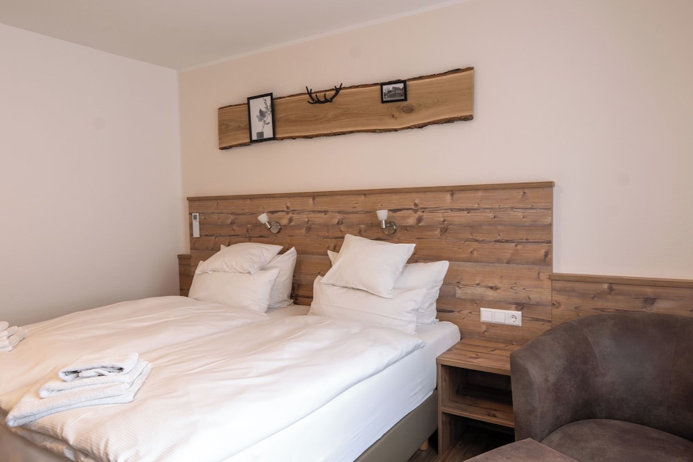 Basic Double or Twin Room