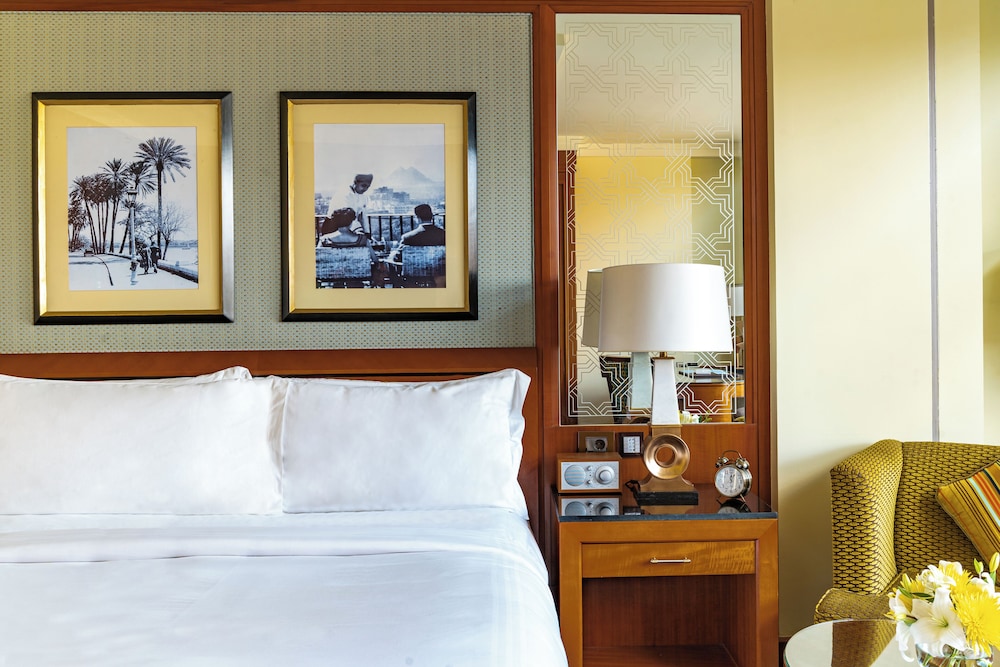 Deluxe Room, 1 King Bed, Smoking, Terrace (View)
