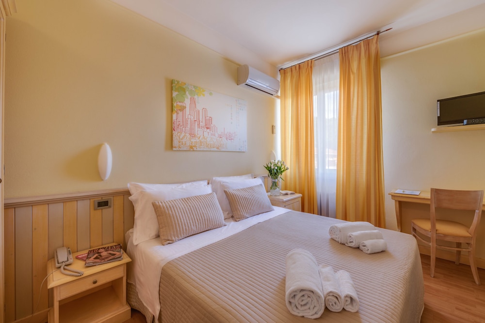 Standard Room, 1 Bedroom, Mobility Accessible, Air conditioning photo 2