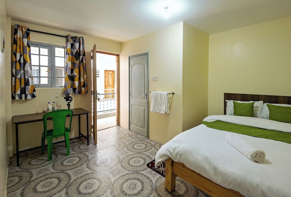 Deluxe Double Room, City View photo 3