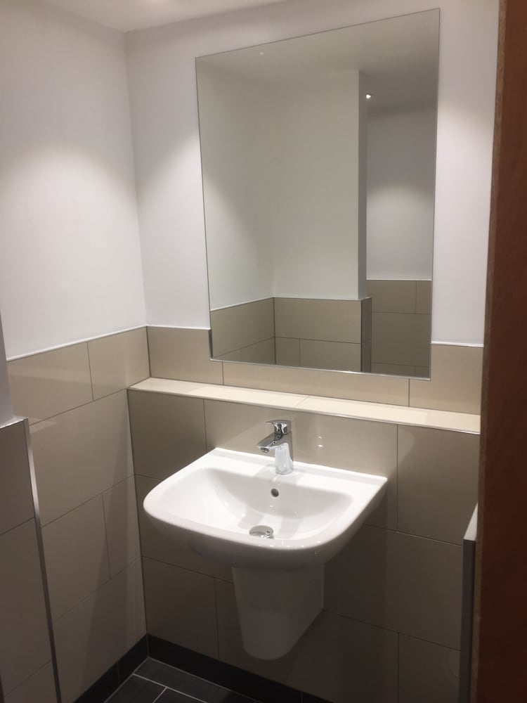 Deluxe Suite, Ensuite (with Mezzanine floor) photo 3