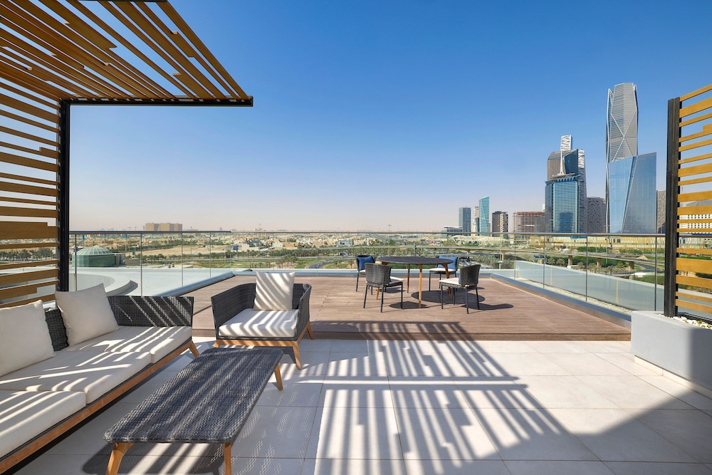 Premium Suite, 1 Bedroom, City View