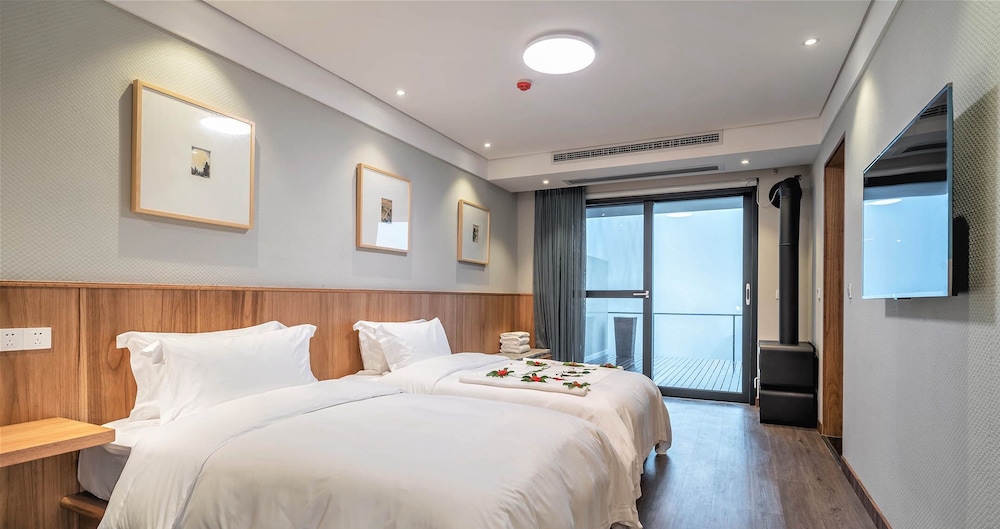 Panoramic Double Room, Valley View