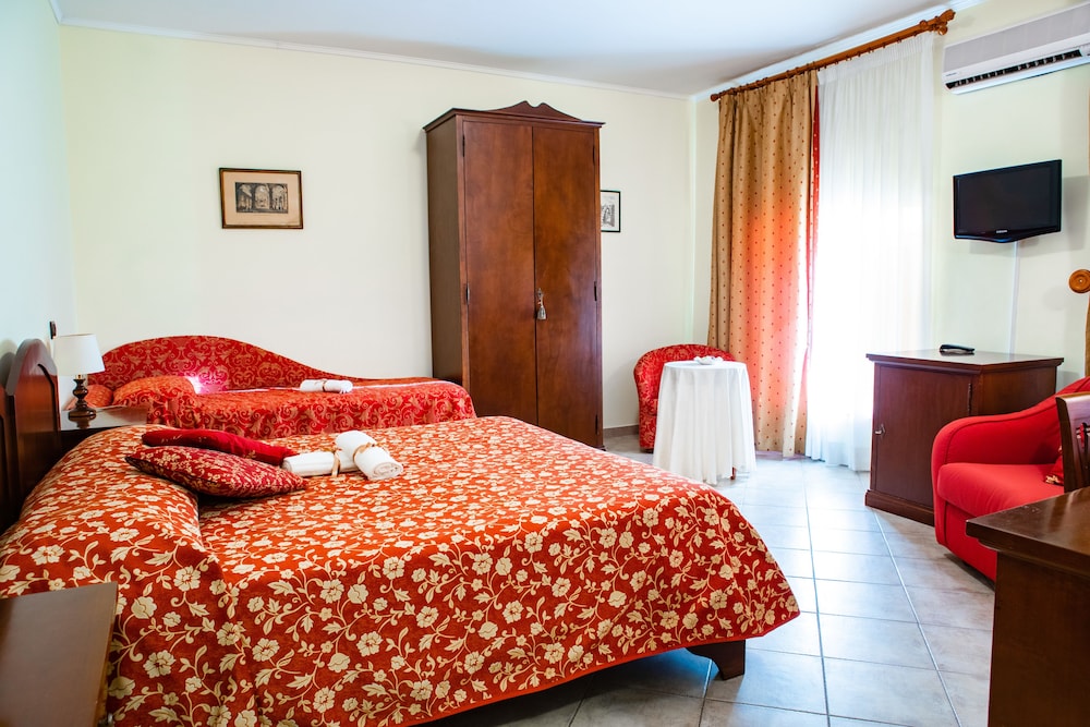 Quadruple Room