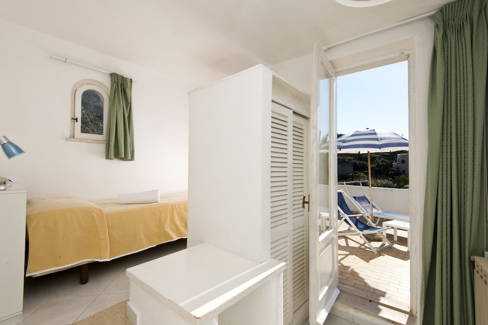 Economy Single Room (Spa Access)