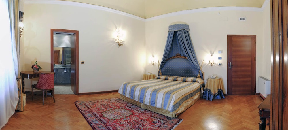 Double Room Single Use photo 1