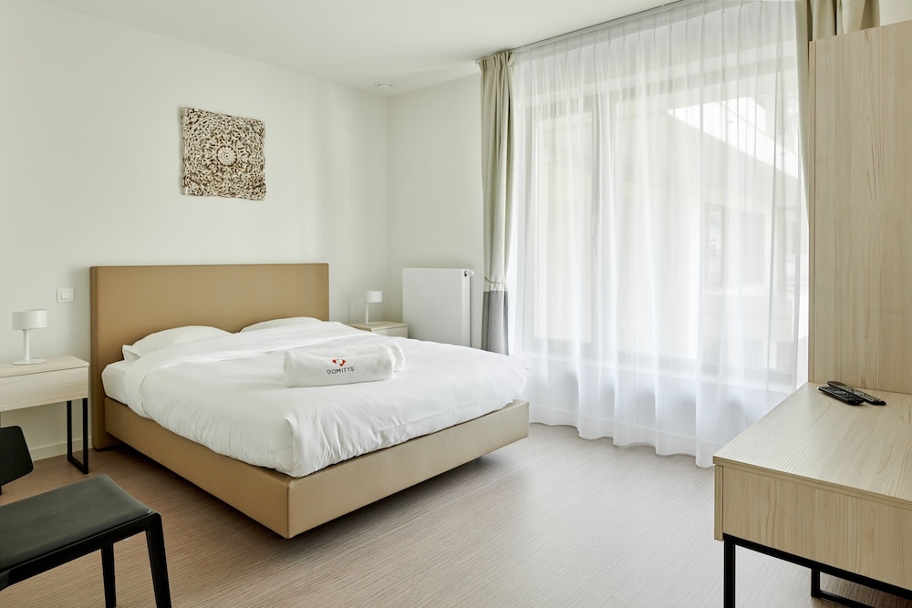 Club Apartment