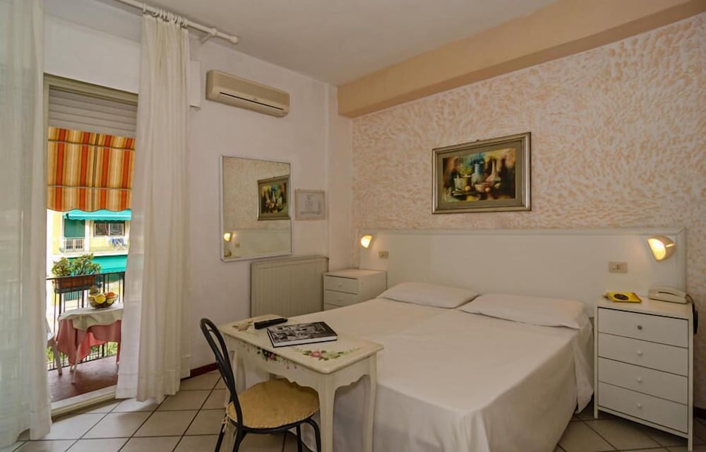 Quadruple Room photo 1
