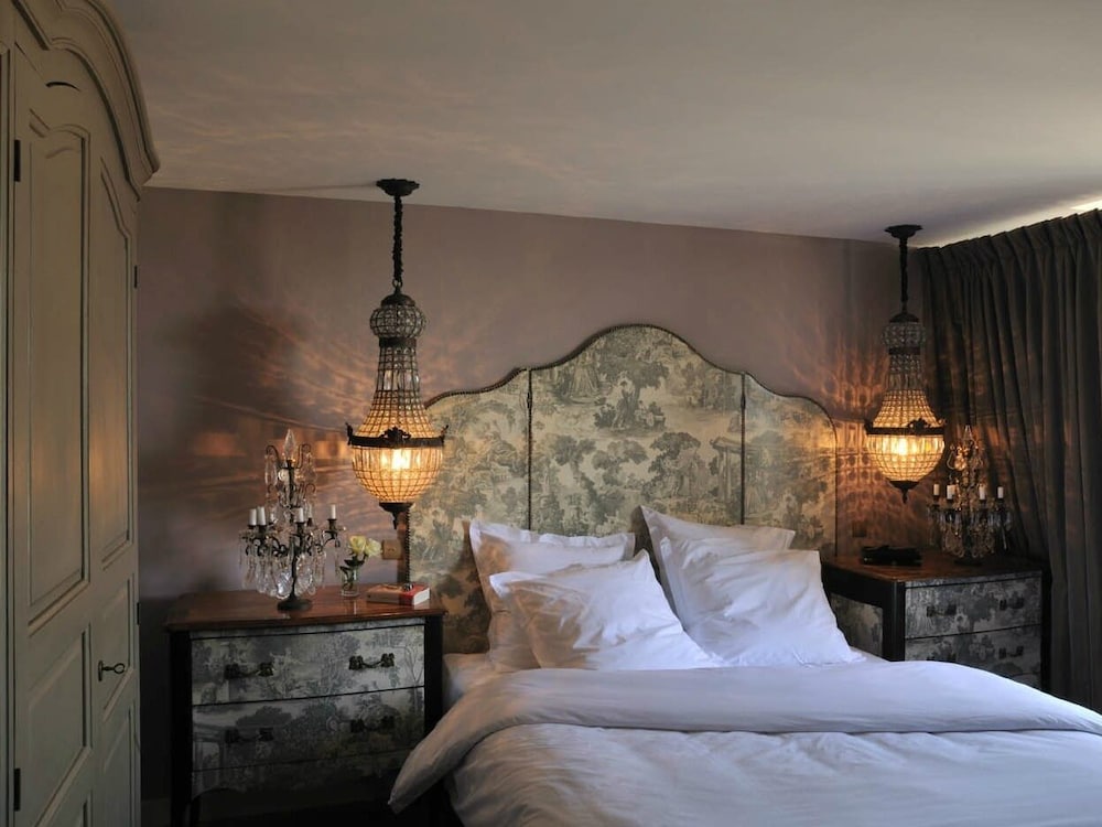 Premium Double Room, Private Bathroom, Garden View (Chambre Chenin)