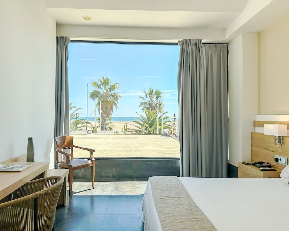 Junior Suite, Sea View - Photo 2