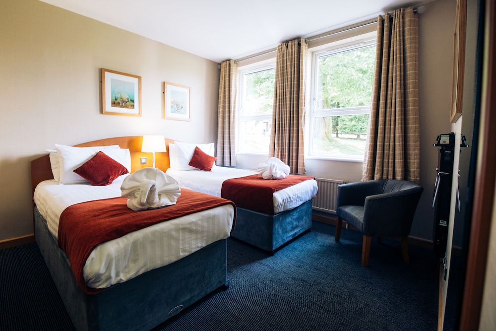 Twin Room - Photo 2