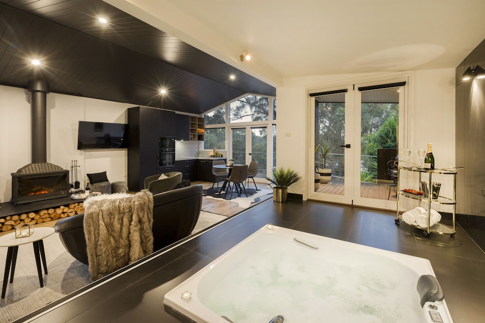 Luxury Villa, 1 Bedroom, Fireplace, Garden View (1 Villa Single Night) photo 1