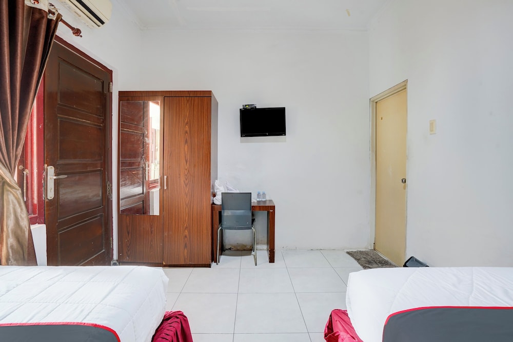 Standard Twin Room photo 2