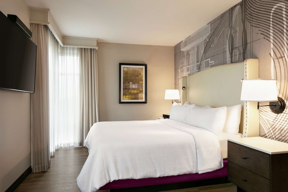 Studio Suite, 1 King Bed