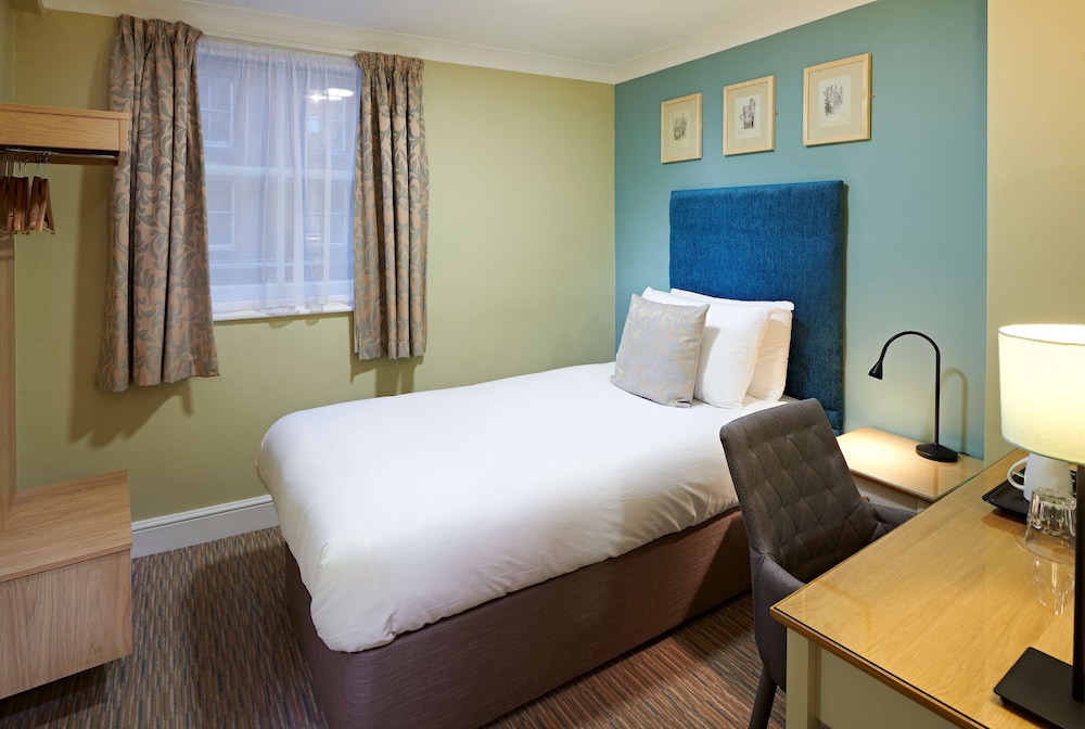 Classic Room, 1 Twin Bed, Non Smoking - Photo 1