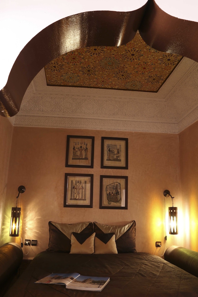 Standard Suite - Photo 4