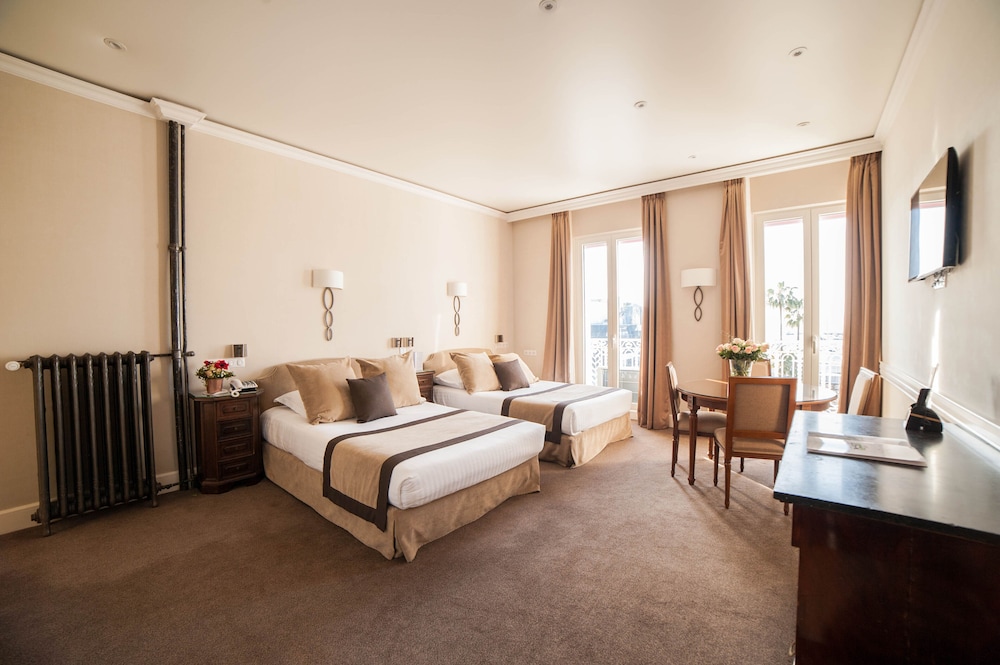 Double or Twin Room, Sea View - Photo 2