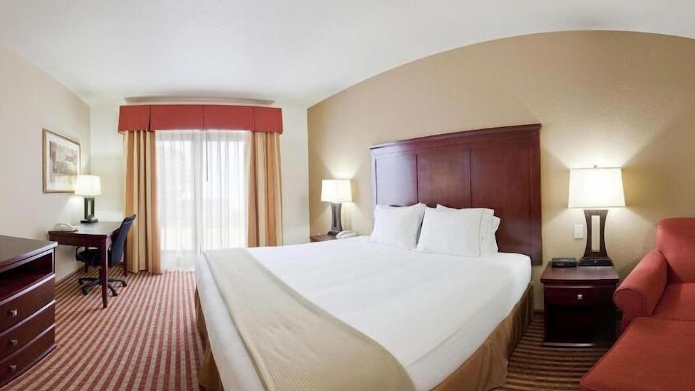 Standard Room, 1 King Bed - Photo 6