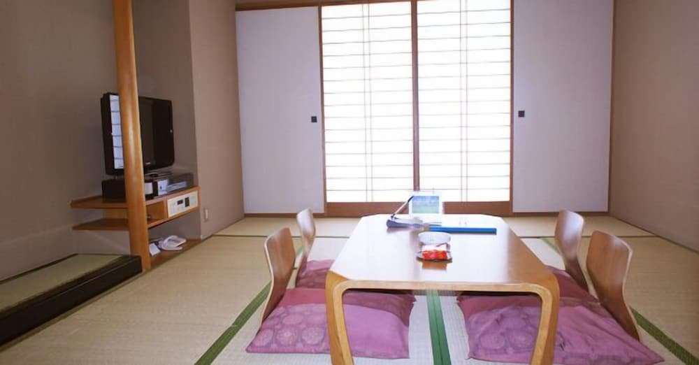 Japanese Room (8 Tatami) photo 2