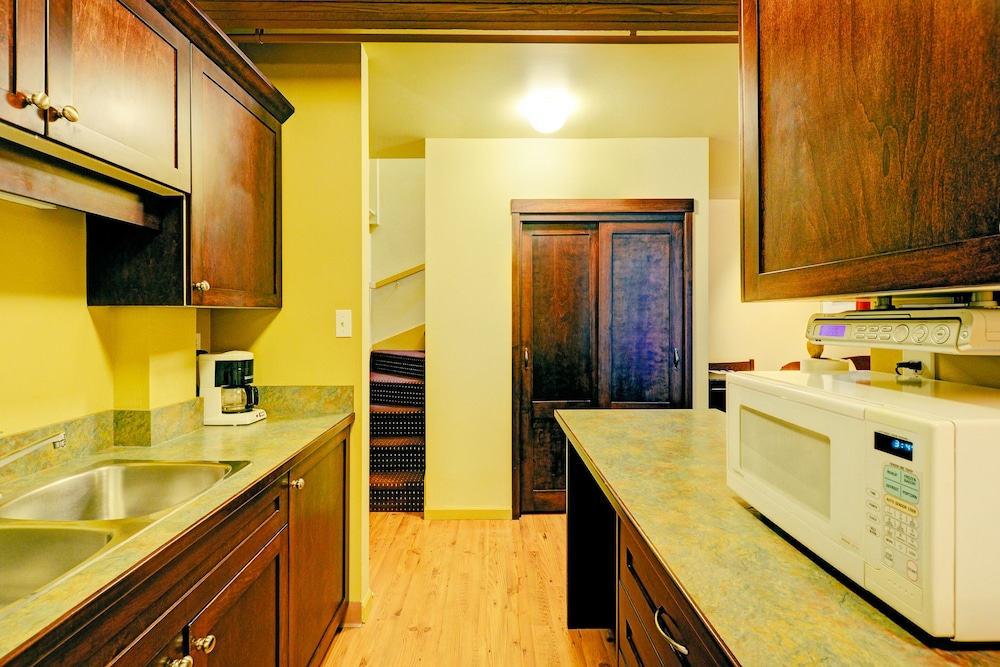 Standard Condo with Stairs photo 2