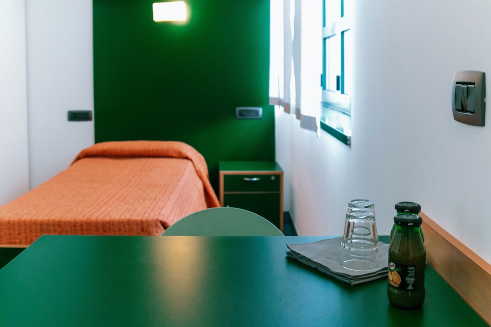 Basic Shared Dormitory photo 2