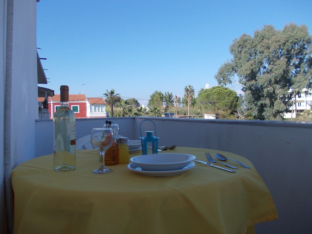 Apartment, 2 Bedrooms, Sea View photo 2